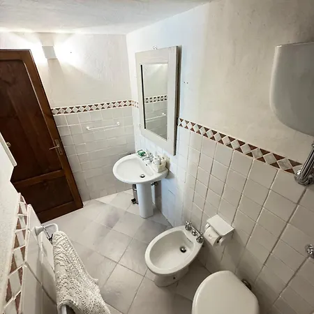 Apartament La Casetta Sul Porto *